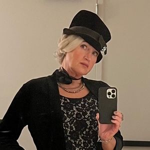 Meet your Posher, Sherri